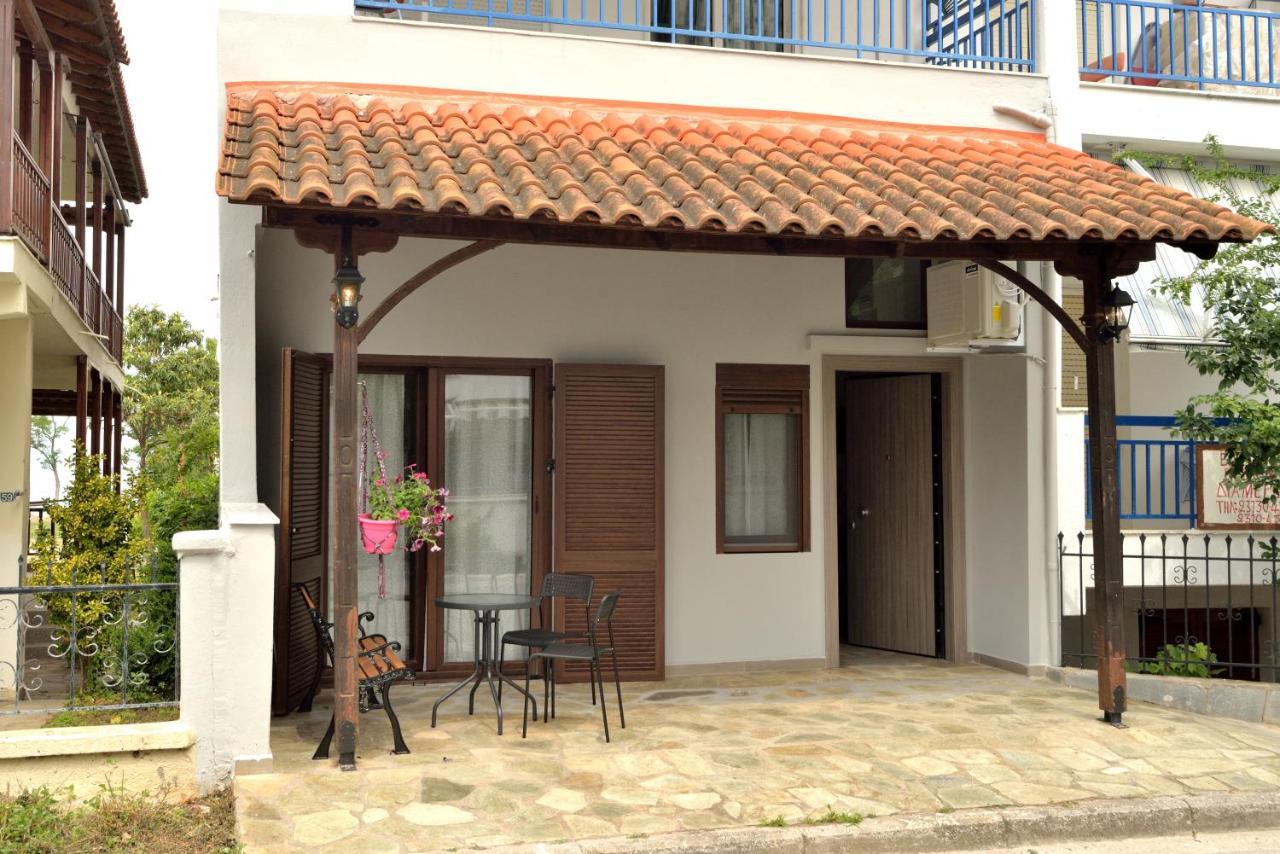 Suite Loft Apartment Konstantinidis Néa Poteídaia Eksteriør bilde